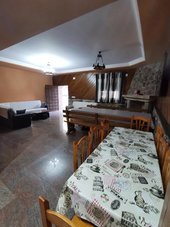 El Cauce Villa Navaluenga Ngoại thất bức ảnh
