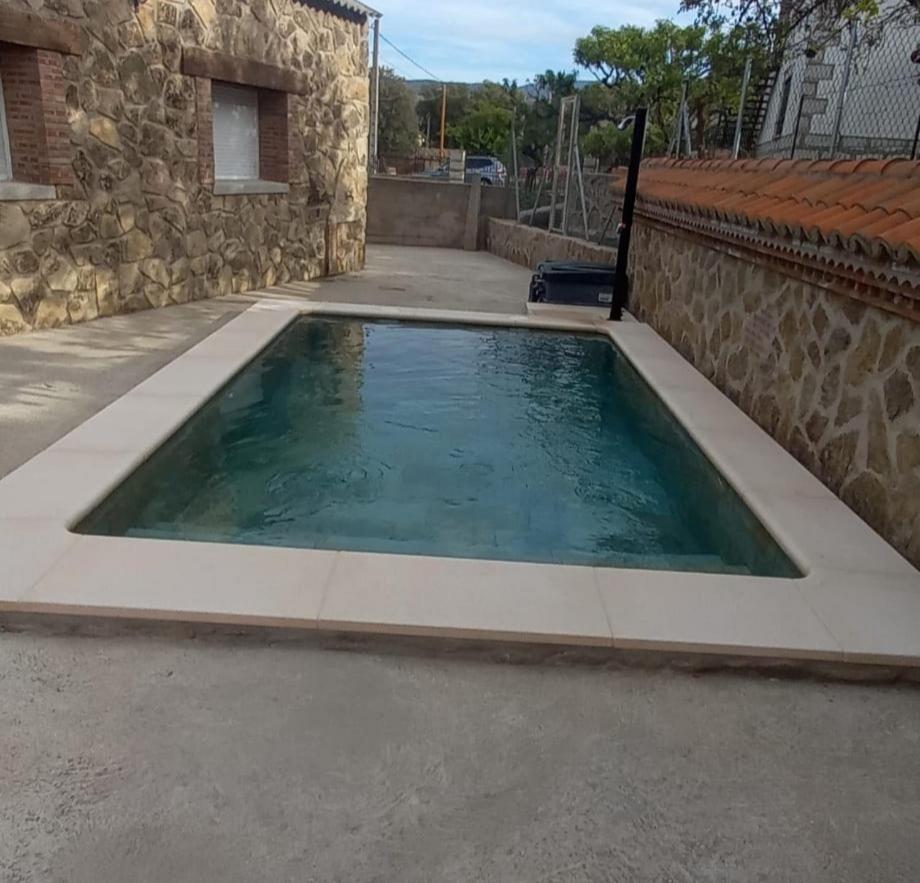 El Cauce Villa Navaluenga Ngoại thất bức ảnh